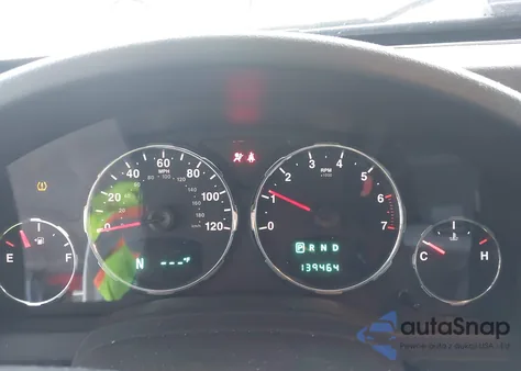 2010 Jeep Liberty Sport z USA, uszkodzony, nr VIN 1J4PN2GKXAW101624